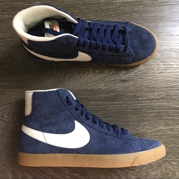 Nike Shoes - Nike blue blazer hi top 8.5 new